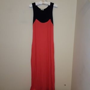 Maxi dress with POCKETS